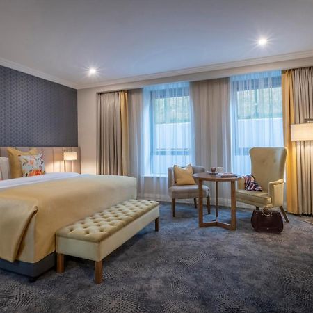 Castletroy Park Hotel Suites Limerick Junction Buitenkant foto